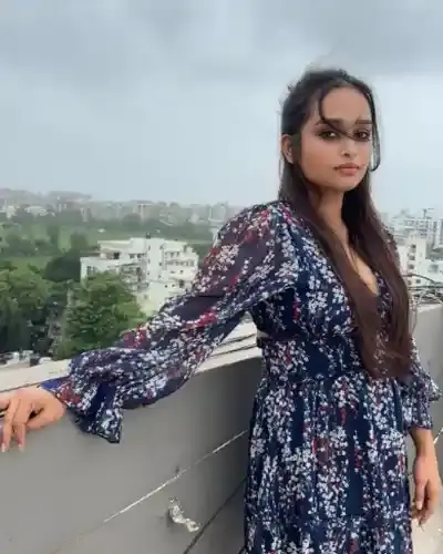 Narmadapuram Escorts